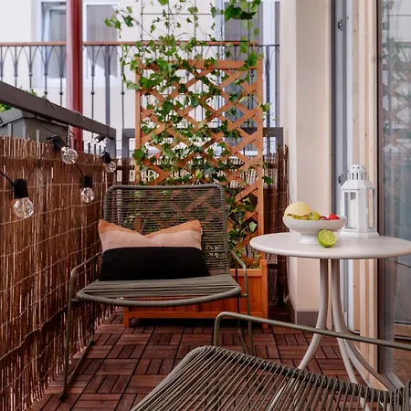 Modern With Terrace * Praga